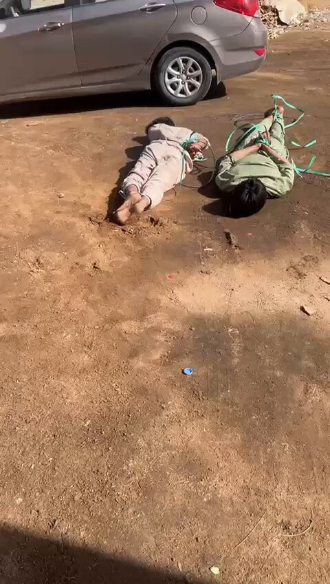 OoAjrupo0 auWKG4.jpg