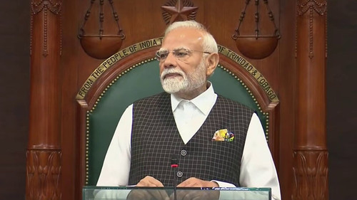 ggb4R8J9UTntuqQ5.jpg