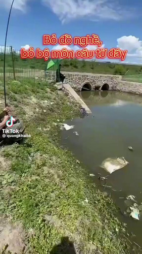 TI8eyXD1FUQZCwcb.jpg