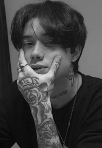 1751662556648 polarr.jpg