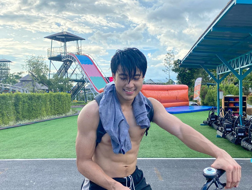 knot thiraphat 1664884839 2941589696959849639 3617591177.jpg