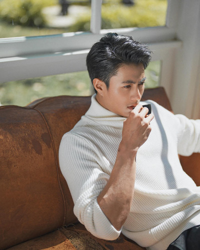 knot thiraphat 1644307034 2768970553019466636 3617591177.jpg