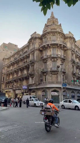 DKJkGBeutIVWZk w.jpg