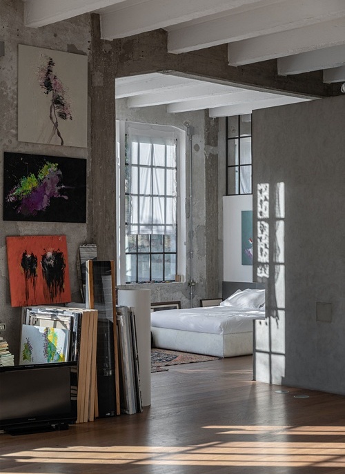 The+Nordroom+ +An+Industrial+Artist+Loft+in+Italy+With+Jaw+Dropping+Windows 3.jpg