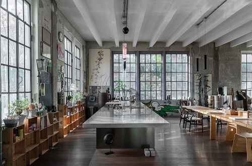 The+Nordroom+ +An+Industrial+Artist+Loft+in+Italy+With+Jaw+Dropping+Windows.jpg