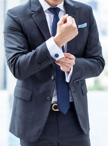 Bespoke Suit in Bangkok: Where Craftsmanship Meets Style.jpg