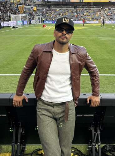 oie zVJ5zZVJ1Tuq.jpg