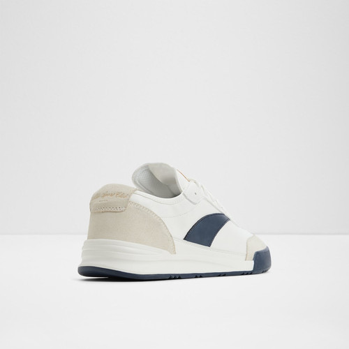 clubmtl white 120 002 029 alt1 sq nt 1200x1200.jpg