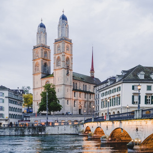 Switzerland Tour Packages: Discover Alpine Beauty with Expertly Curated Trips.jpg