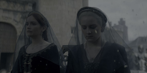 House.of.the.Dragon.S02E02.Rhaenyra.the.Cruel.1080p.UHD.BluRay.CZ SK EN.HEVC HDCLUB.mkv snapshot 00.