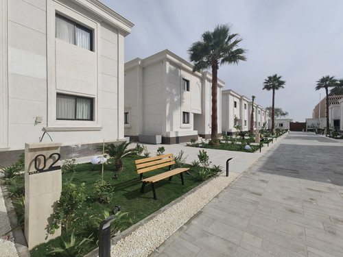 Al Qassim Compound.jpg