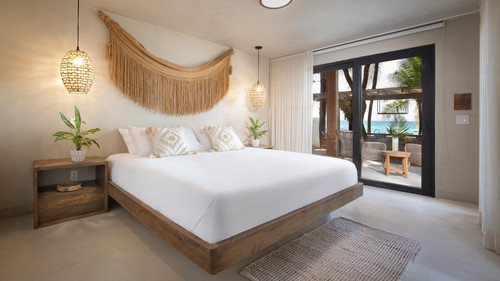 Roatan Honduras Hotels.jpg