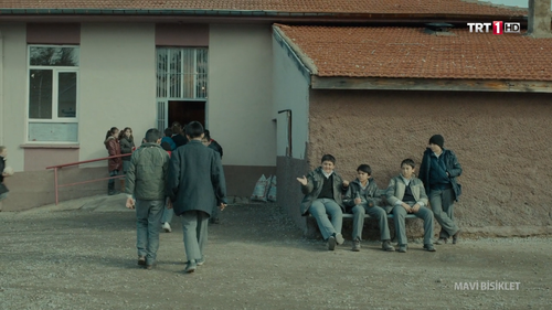 Mavi.Bisiklet.2016.Yerli.720p.HDTV.x264.AC3.HdT.mkv 000450144.png