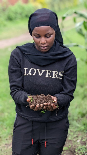 GxPshOcXQAAUkct.jpg