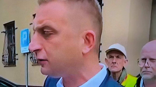 ZRNwpZ6aZyIjTmIP.jpg