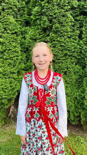 leHrXecW0 MQGSxN.jpg