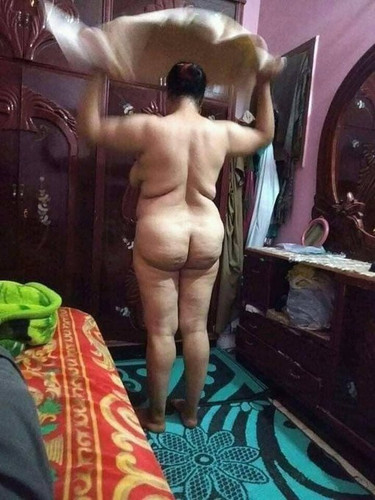 صور نودز مصري بنات بتلعب في كسها وبتوري جسمها العريان بحركات مثيرة Fg7DurG.md
