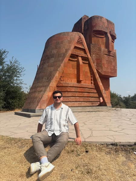 527278061 18481237654072822 1083486588446801710 n.jpg?stp=dst jpegr s600x600 tt6& nc cat=110&ccb=1 7.jpg