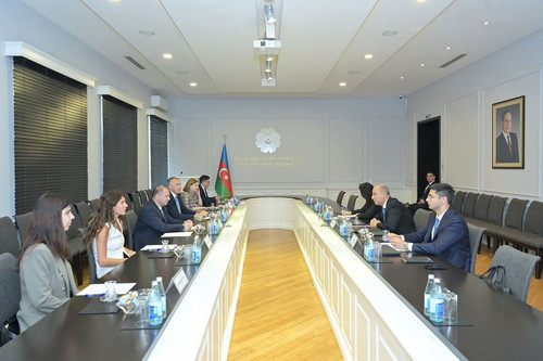 Gwx5nCUWYAAzh7I.jpg