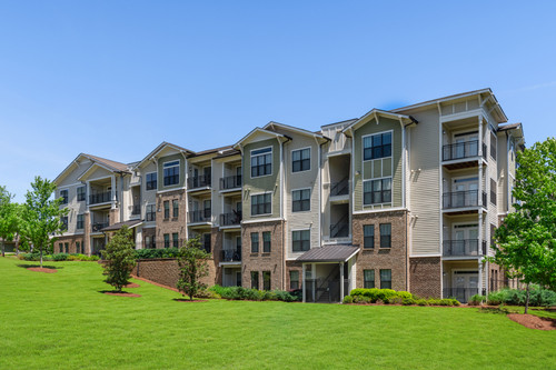 C244310 AldridgeAtTownVillage EXTERIOR 01.jpg
