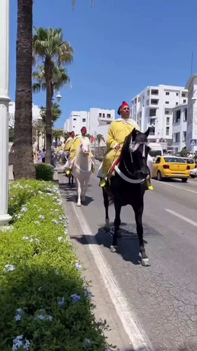  AUE8j j8 kzRIer.jpg