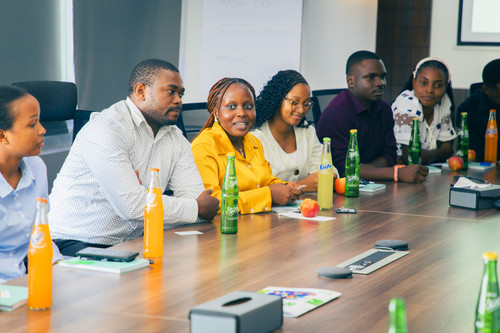 Field trainees 1.jpg