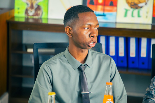 Field trainees 13.jpg