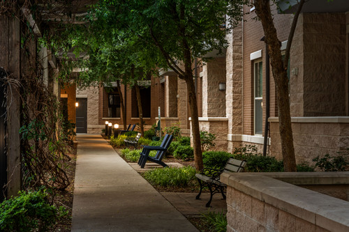 C229510 1160 Hammond DUSK PATH1 02.jpg