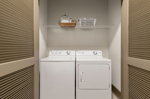 C229510 1160Hammond 2B2B 221 WD 02 VS.jpg