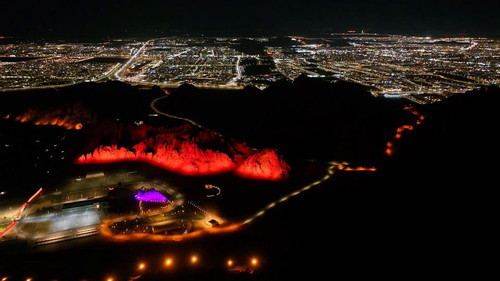 QAUqU 4pxN7Ww2Ss.jpg