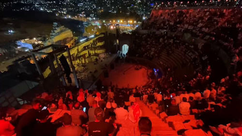 u05l6hX7 fC8AaE .jpg