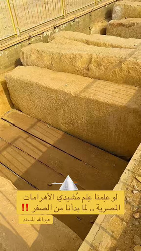 JRegNxuaRsFHzg8C.jpg