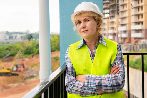 woman builder construction site inspects building 191543 1075.jpg