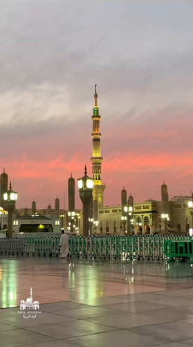 JawN uSj 9bii3HA.jpg