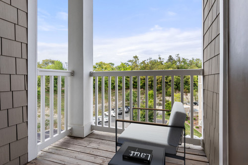 C244190 CityVista 3B2BReno Patio 4 VS.jpg