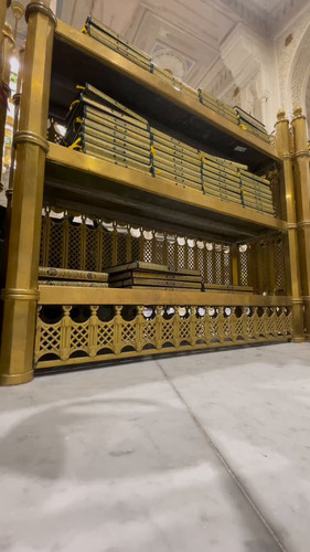 OChxizUp2Z8ve7 K.jpg