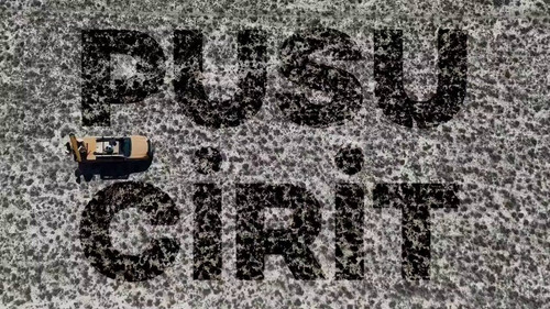 mitV0iOS lnKI6At.jpg