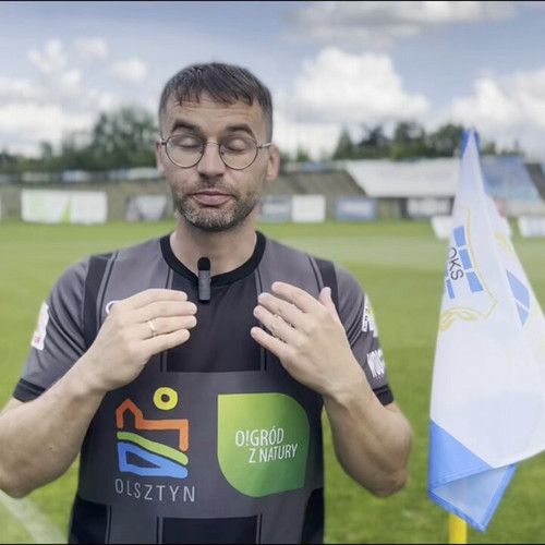 Vg NzKQCw1EGuqvK.jpg