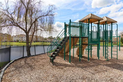 Village At BaldwinPark C244040 Playground3 1.jpg