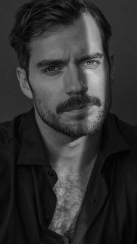henry cavill.jpg