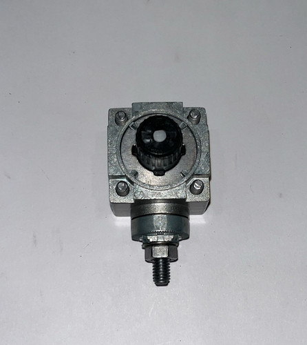 2730033307.jpg