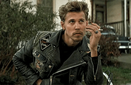 589a358d 1521 447c ba97 4f044f7aa68d.gif