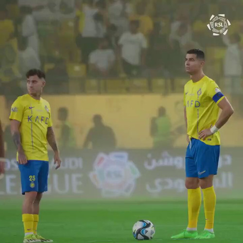 x pfYG4HAUzVva2b.jpg