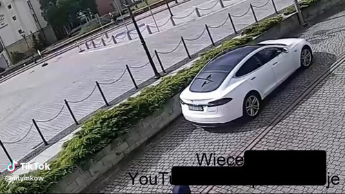 nWS2fVJaKUt1G5rZ.jpg