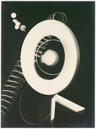 Rayograph (1922), Man Ray.jpg