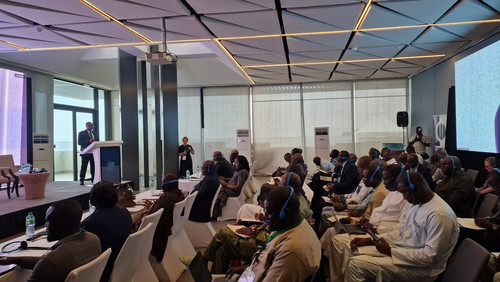 GwDsI7sX0AAabmi.jpg