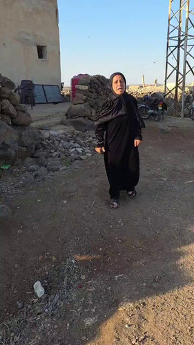 fAdMD PcAU5jmhUm.jpg