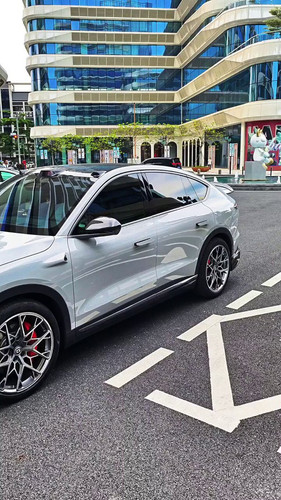 pZz8fUH NutZECPI.jpg