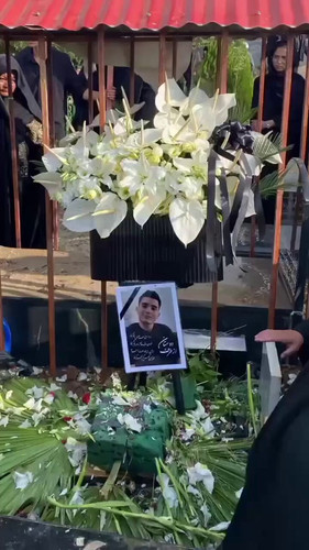 XWmhm215y jJjk0X.jpg