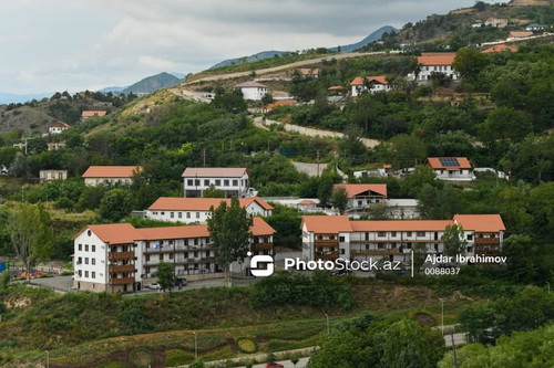 518959495 1050606577233311 2232024436052885609 n.jpg?stp=dst jpg p180x540 tt6& nc cat=101&ccb=1 7& n.jpg